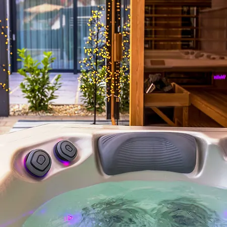 Spirit Boutique Apartment Balatonalmadi